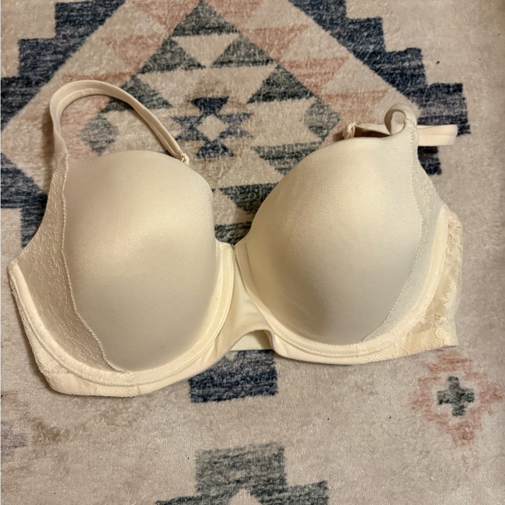 Secret Treasures Cream Lace Bra